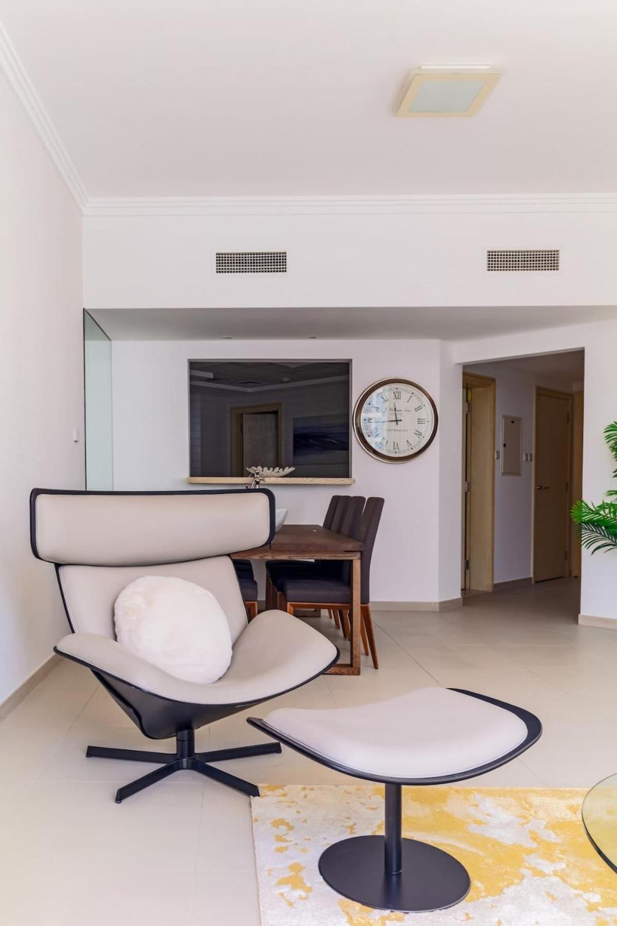 Luxury Private Access *