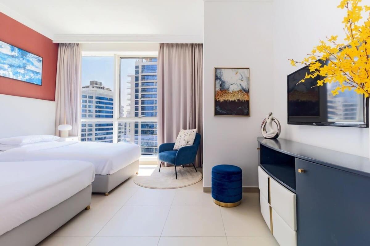 Luxury Private Access Apartment Dubai