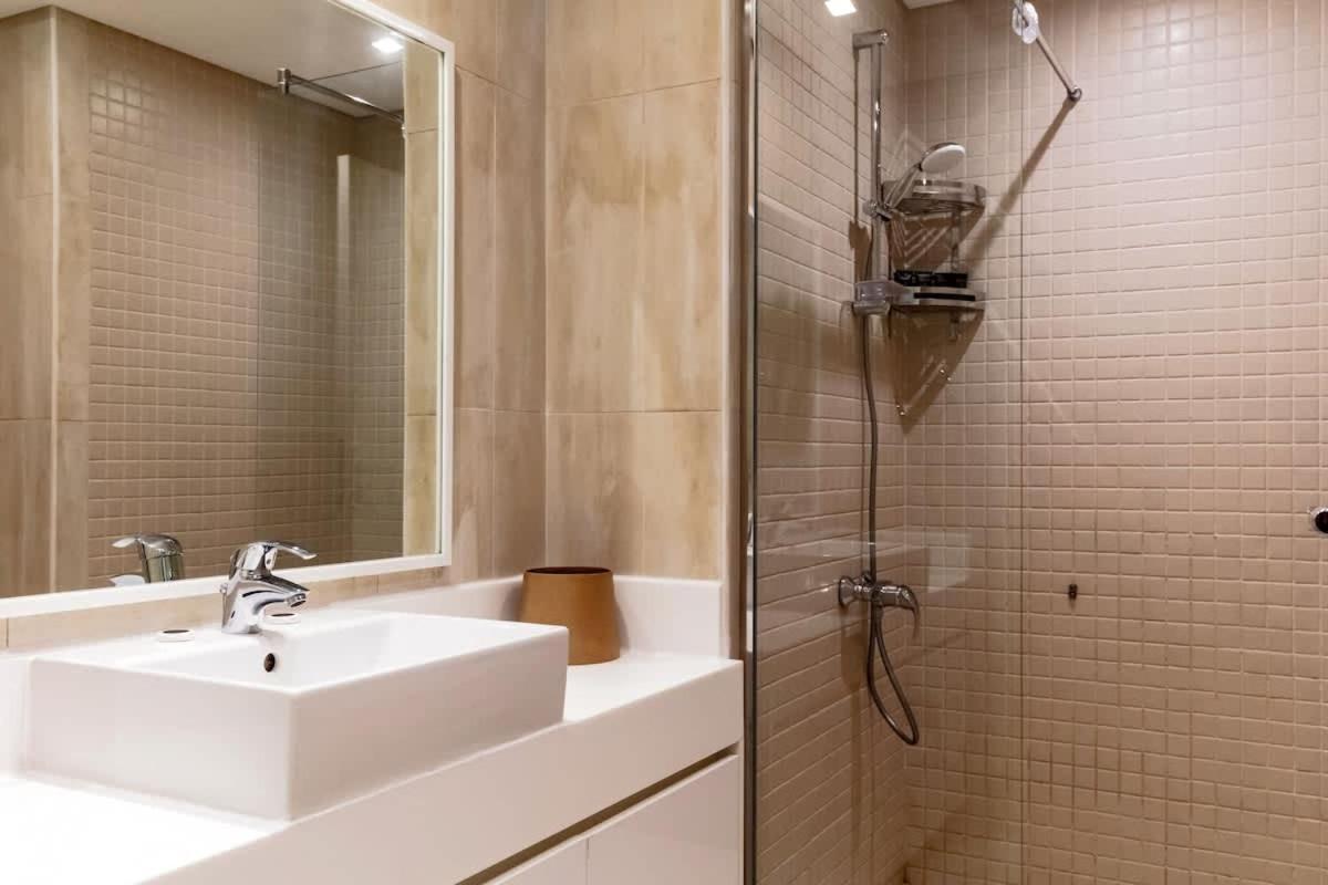 Luxury Private Access Apartment Dubai